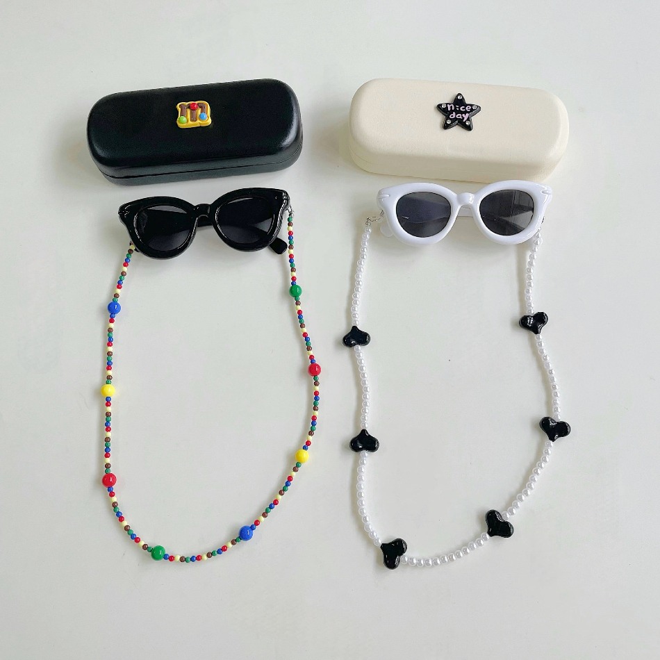 Set di occhiali da sole UV400  - Sunglass Retainer Cord recensione e prezzo